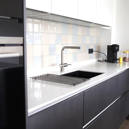 Peaceful Modern 2 Bedroom Penthouse With View Hesperange