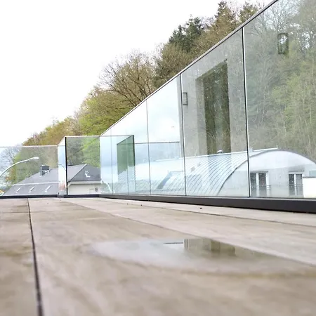 Peaceful Modern 2 Bedroom Penthouse With View Hesperange