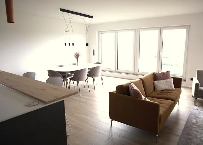 Apartament Peaceful Modern 2 Bedroom Penthouse With View *